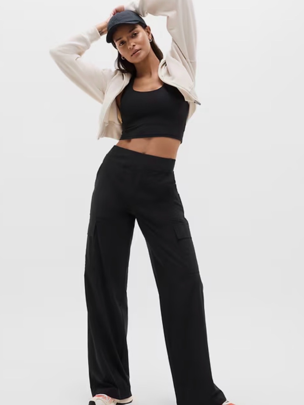Athleta Brooklyn Heights High Rise Cargo Pants Black